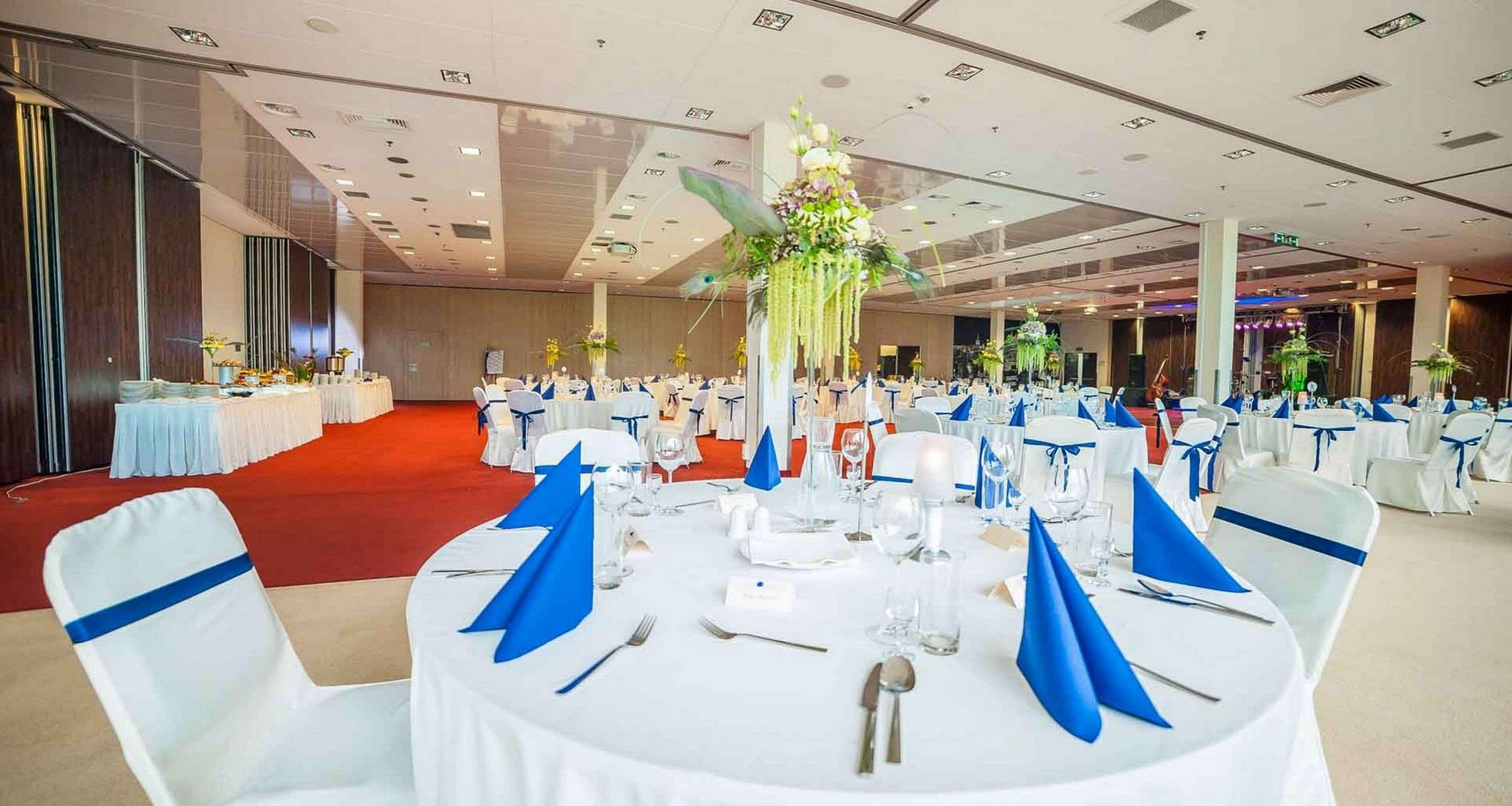 Premier Krakow Hotel Bagian luar foto