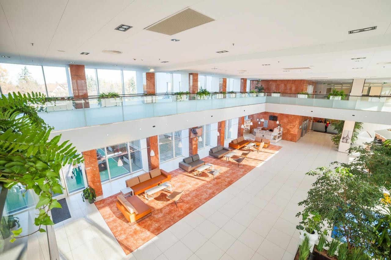 Premier Krakow Hotel Bagian luar foto
