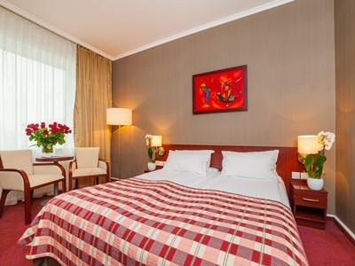 Premier Krakow Hotel Bagian luar foto